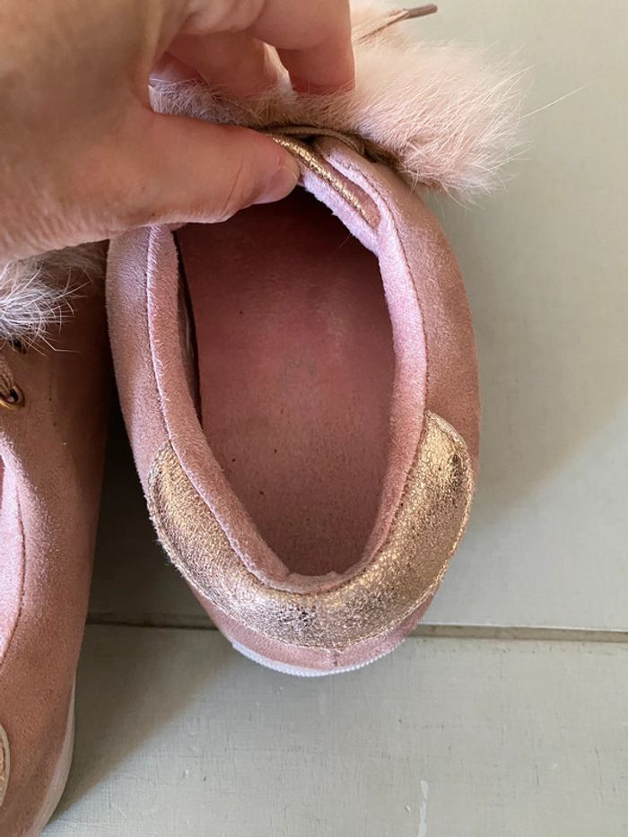 Basket rose brillante et fausse fourrure taille 37 - photo numéro 4