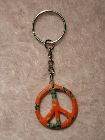 Porte-clés vintage Peace & Love 🧡
