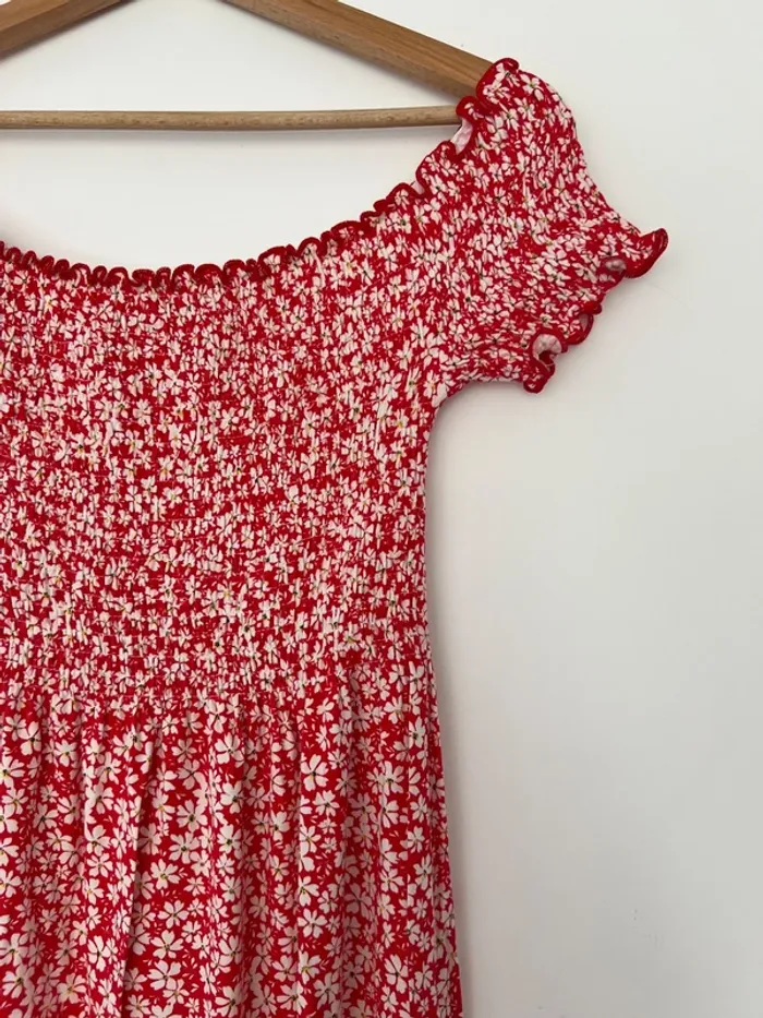 Robe fleurie épaules dénudées femme Stradivarius - photo numéro 2