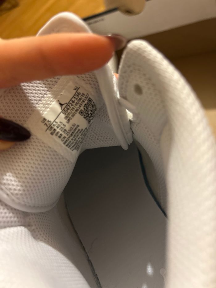 Chaussure air Jordan - photo numéro 5