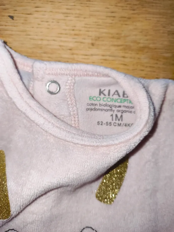 Pyjama 1 mois fille Kiabi excellent état rose - photo numéro 3