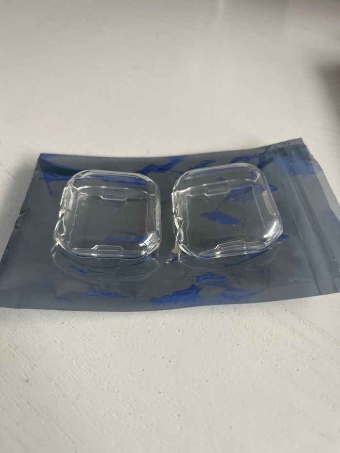 2 protections écrans, coques de protection neuves pour Apple Watch 7 41mm ⌚️ - photo numéro 3