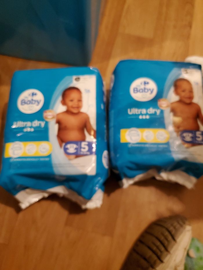 2 pacquets de Couches