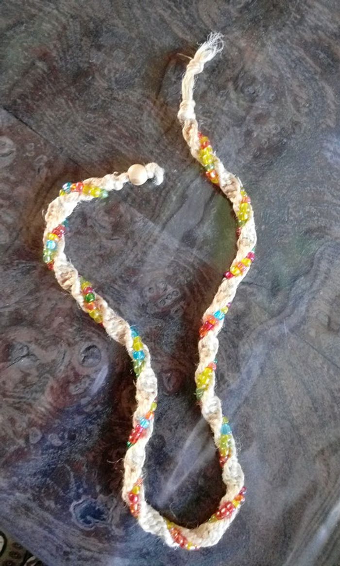 Collier torsadé