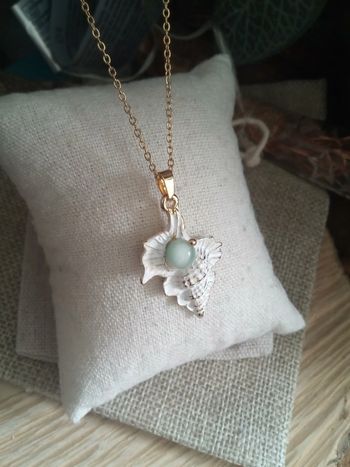 Collier coq'uillage et perle de larimar naturelle