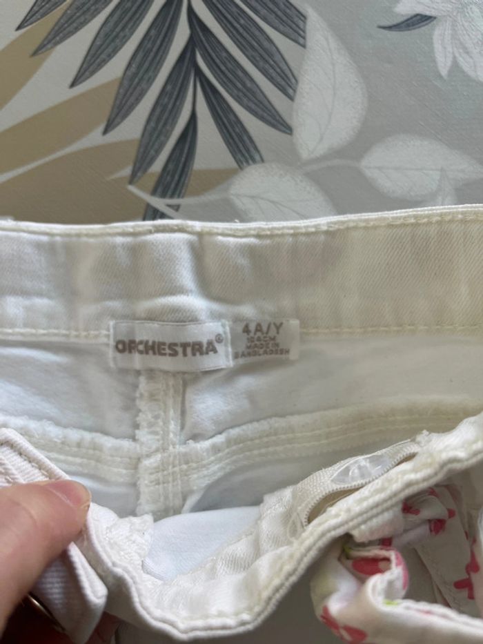 Short jean blanc 4 ans - photo numéro 3