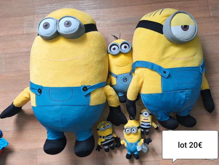 Lot peluche minion