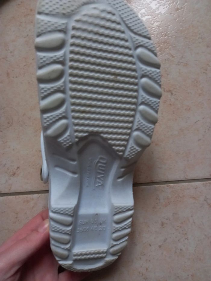 Crocs t35 - photo numéro 4