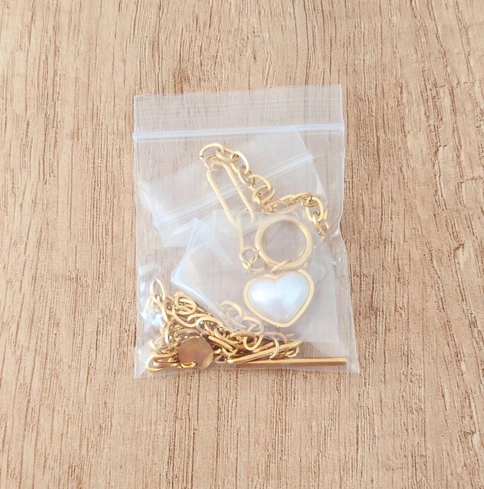 Collier fantaisie doré  cœur nacré - photo numéro 2