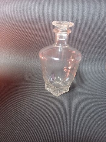 Carafe avec bouchon