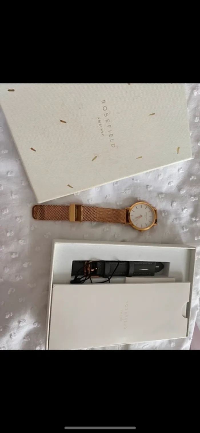 Montre rose gold et bracelet en coffret