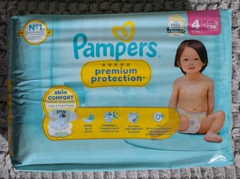 Couches Pampers premium protection taille 4