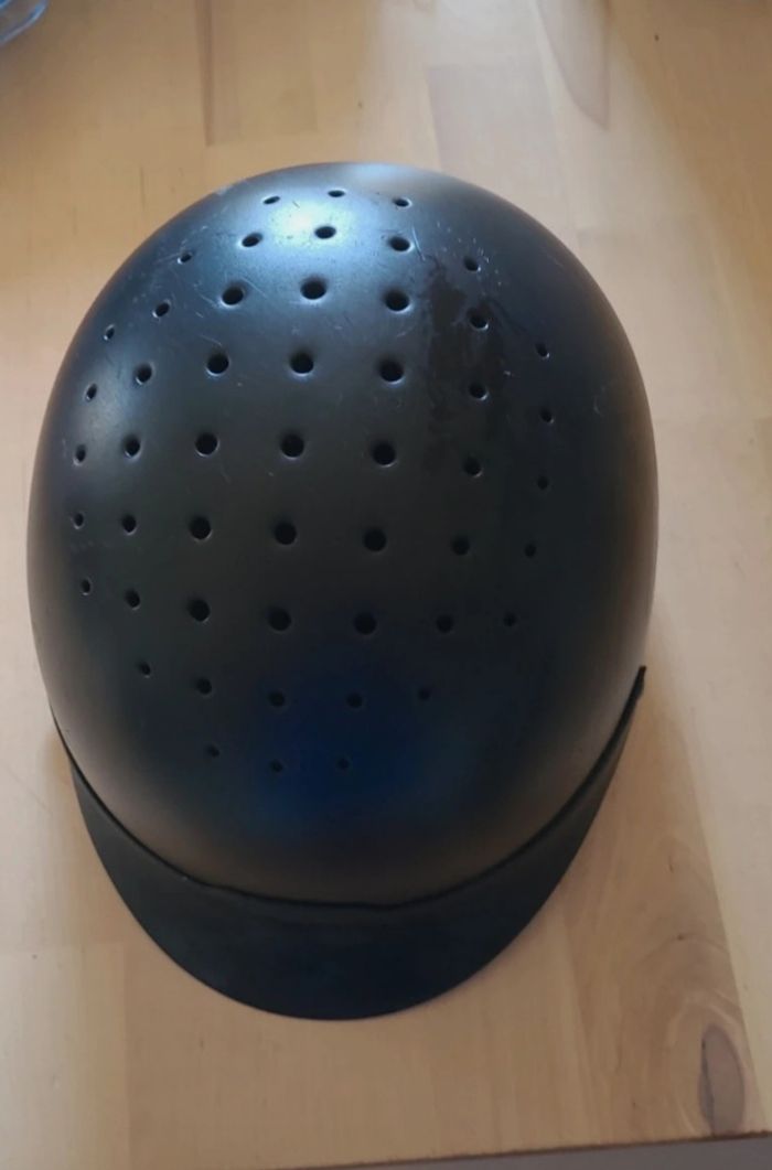 bombe equitation noire - photo numéro 3