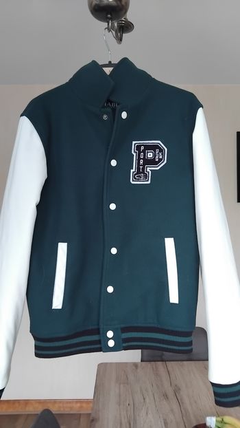 Blouson  vert et ecru