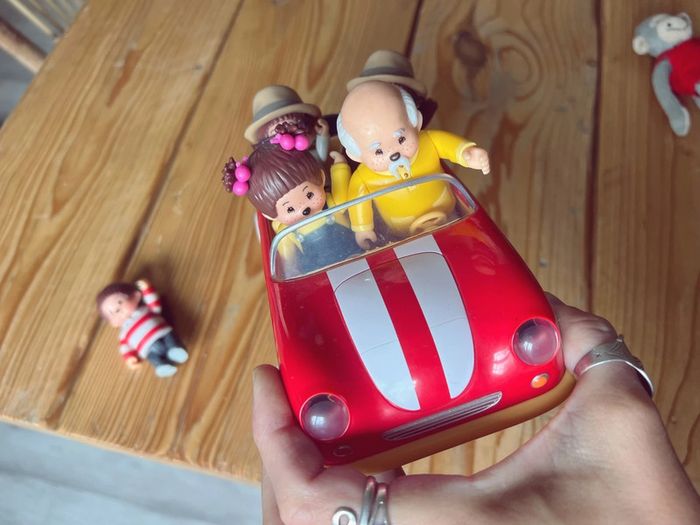 Voiture Monchhichi vintage avec 5 personnages kiki - photo numéro 8