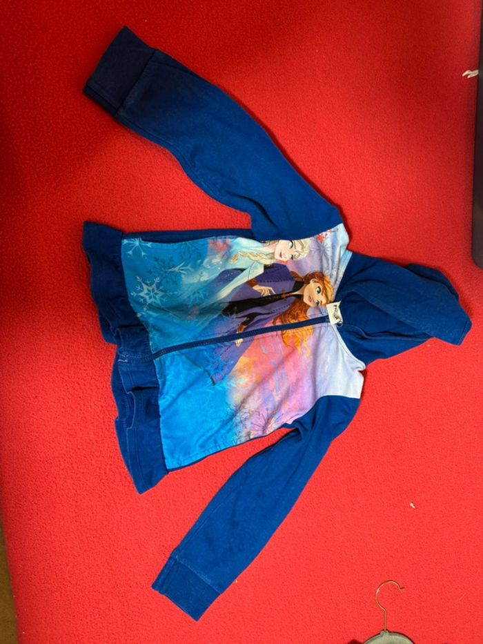 Lot vêtements ( 6)