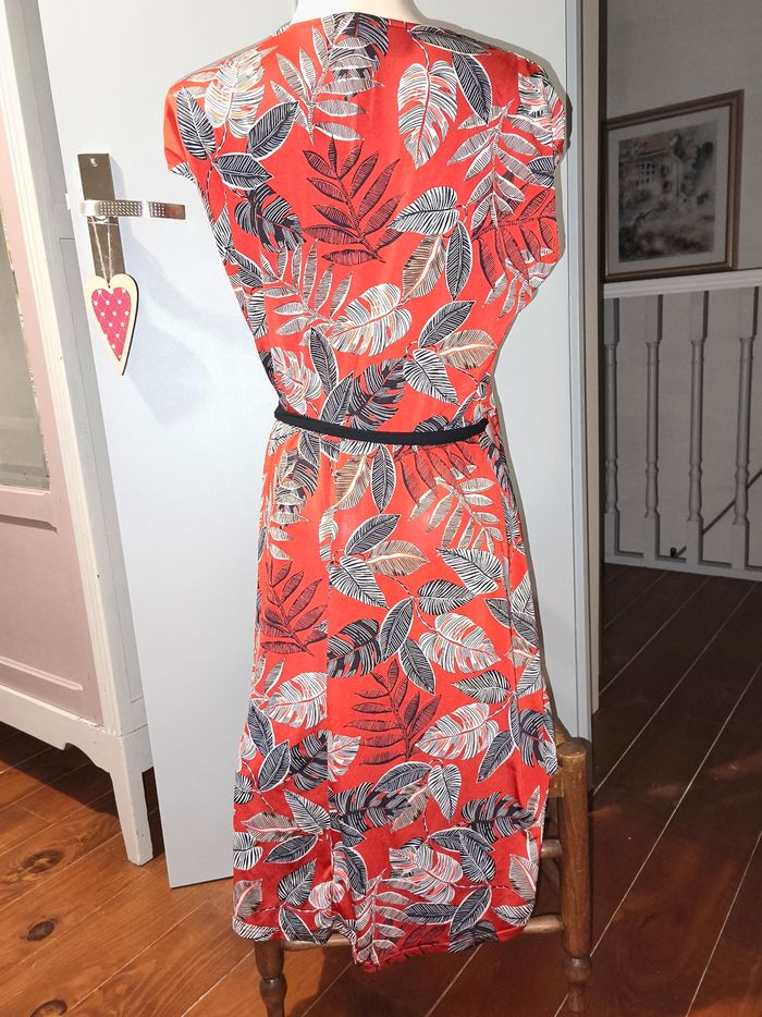 Robe portefeuille fluide - photo numéro 2