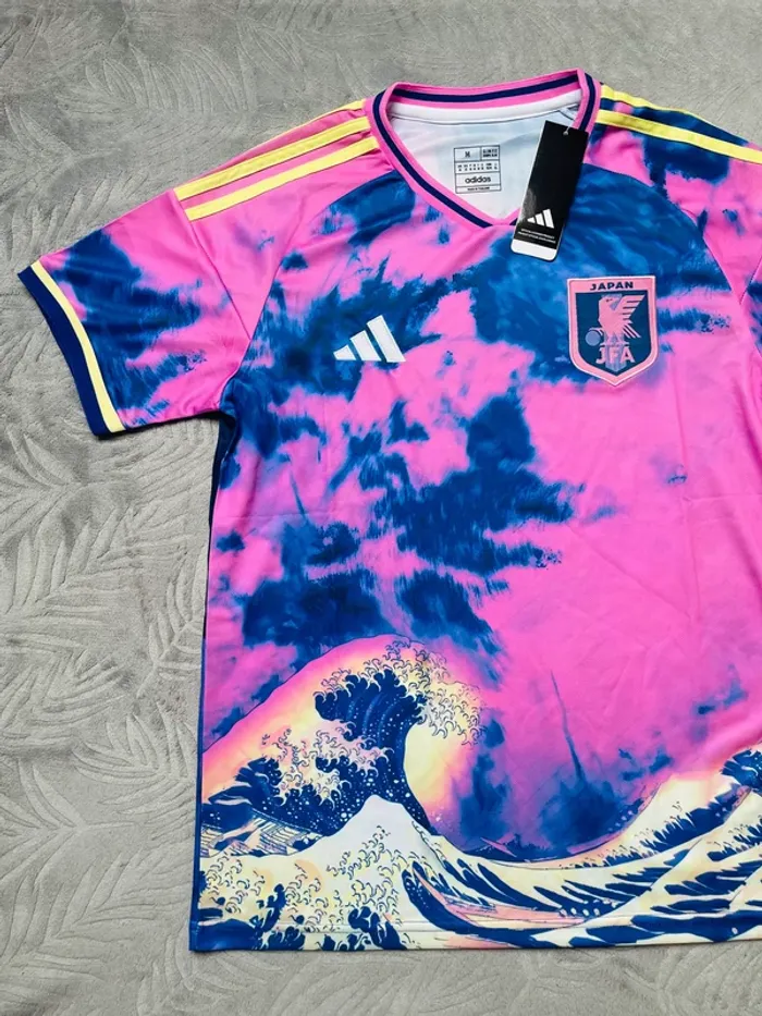 Maillot concept foot Japon bleu rose vague taille M - photo numéro 2
