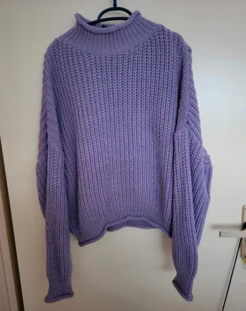 Pull en mailles mauve