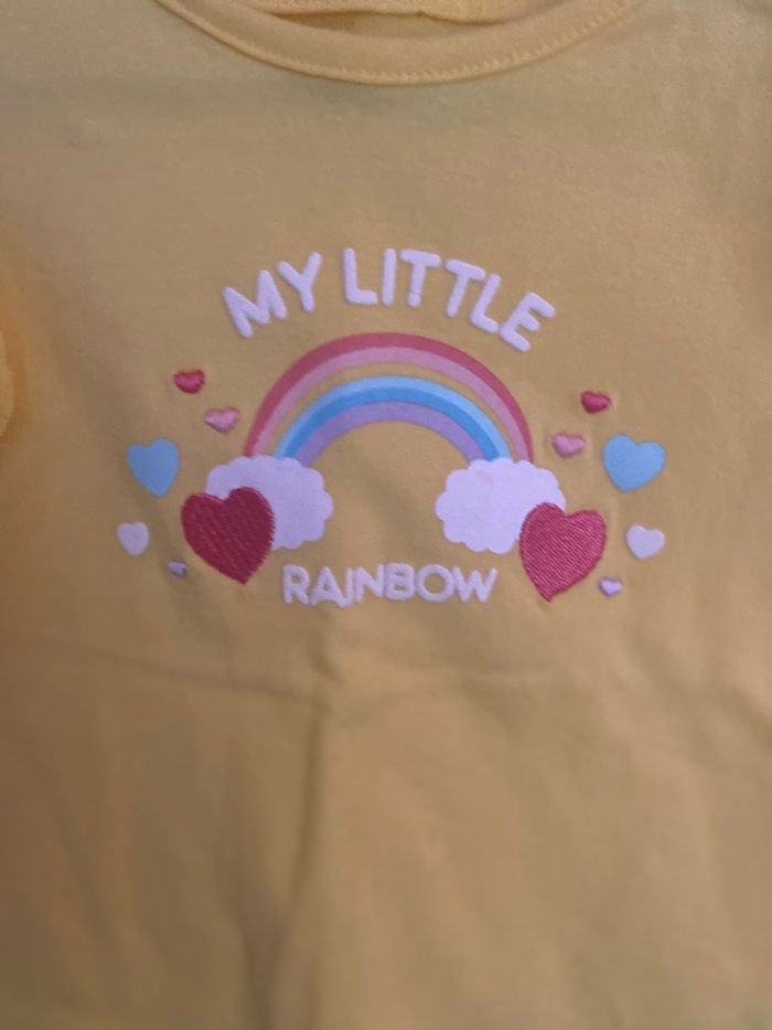 T shirt arc-en-ciel - photo numéro 2