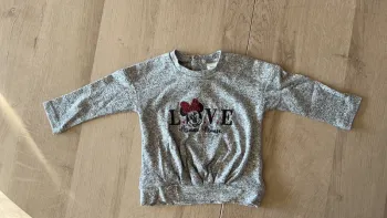 Pull léger gris clair