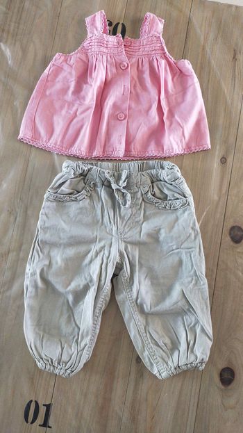 Ensemble pantalon beige et haut rose