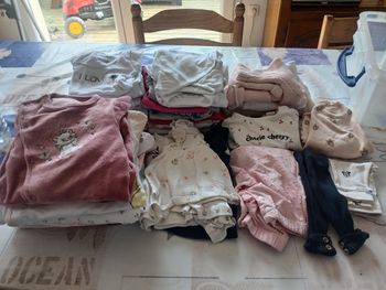 Lots vêtements 1 mois