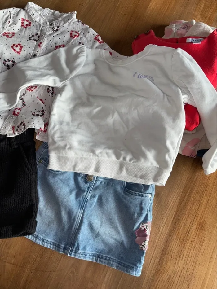 Lot vêtements fille 4 ans - photo numéro 18