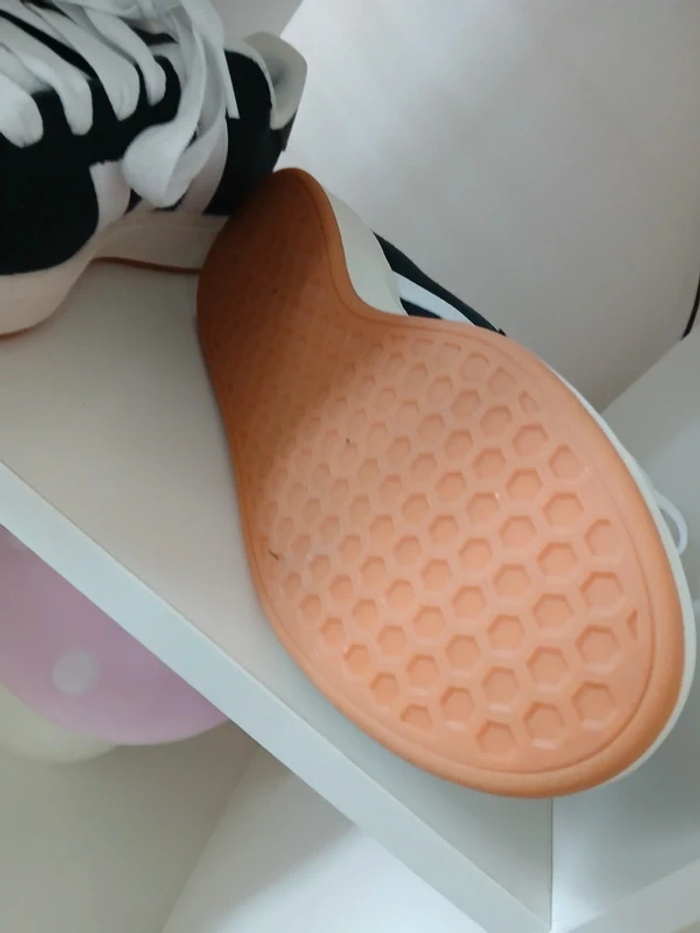 Adidas  CAMPUS 00s taille 43 - photo numéro 3