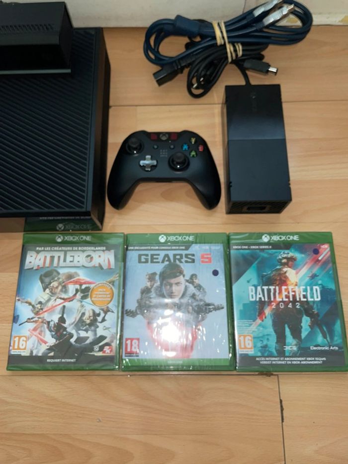 Console Xbox One - Edition Day One 2013 Kinect Loose Noire PAL Microsoft + 3jeux - photo numéro 3