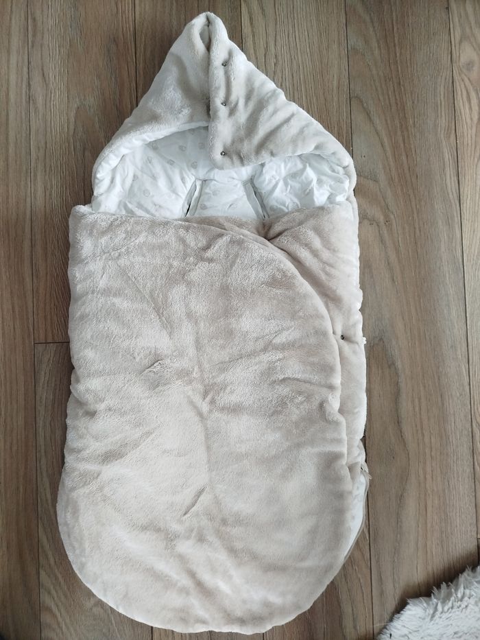 Couverture bébé/ nid d'ange - photo numéro 2