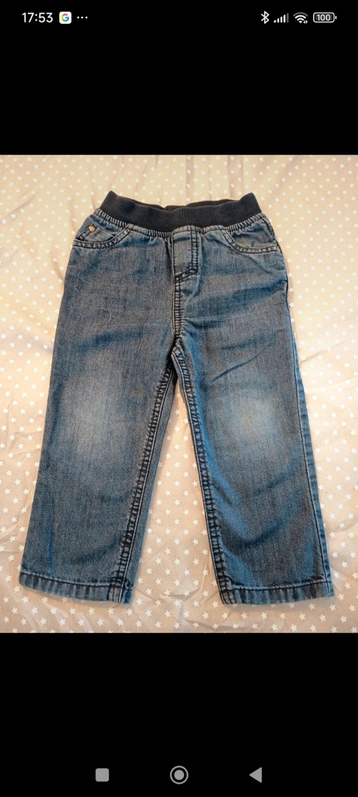 Jeans en très bon état 2 ans - photo numéro 3