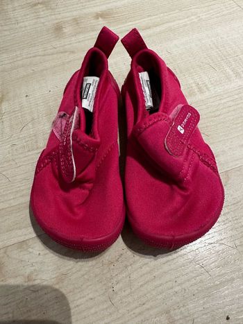 Chaussons Décathlon taille 23
