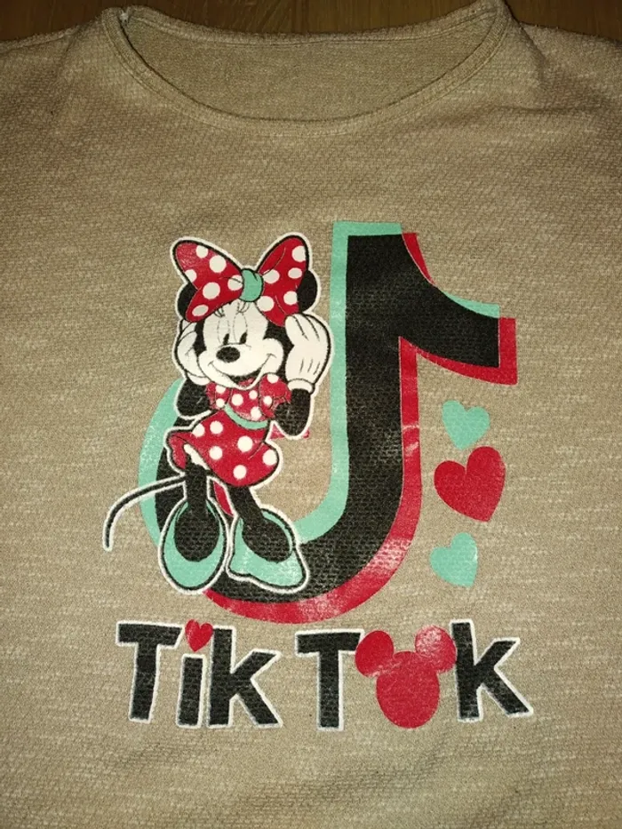 Tee shirt Tik tok Minnie Fille - photo numéro 3