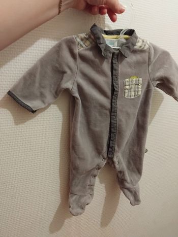 Obaïbi pyjamas neuf 1mois