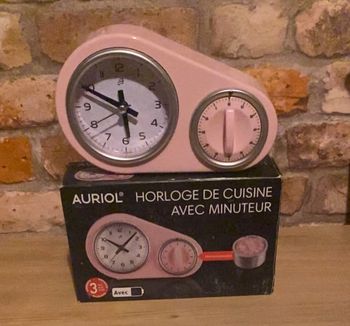 Horloge vintage avec minuteur intégré 