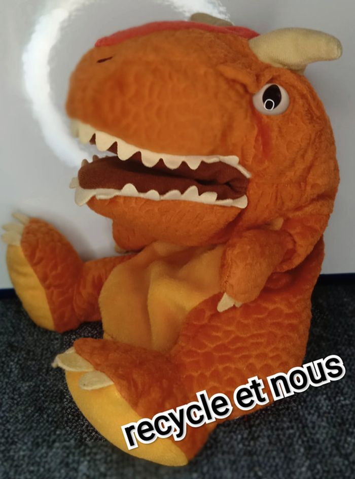 marionnette a main '' jurassic world '' marron