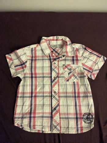 Chemise tape à l'oeil