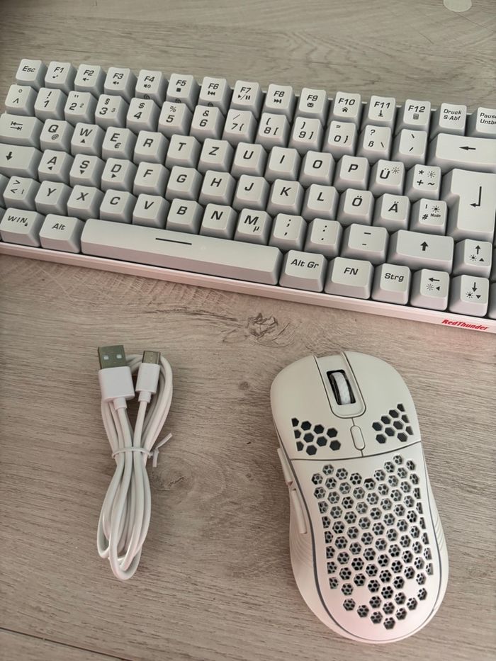 Clavier et souris - photo numéro 6
