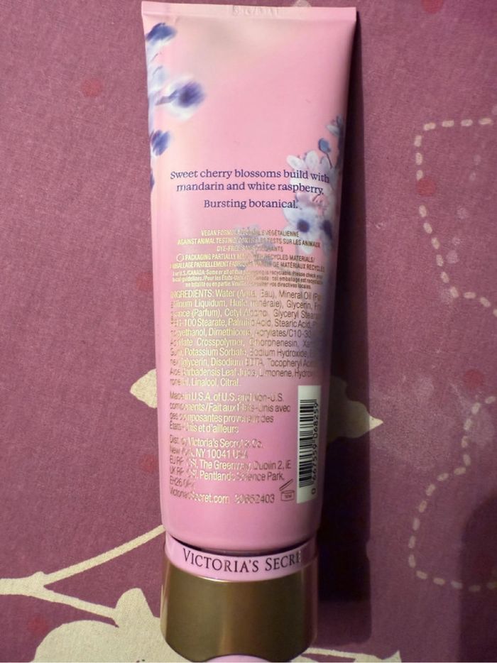 Lait parfumé victoria secret - photo numéro 2