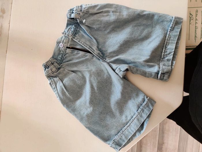 Petit short en jeans