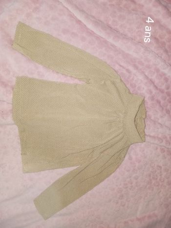 Haut marron et blanc 4 ans