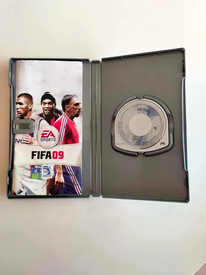 Jeux PSP - photo numéro 3