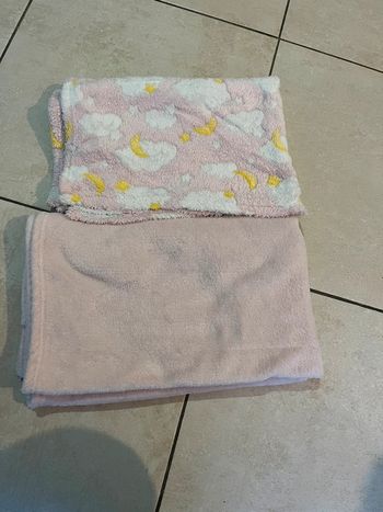 Lot couvertures bébé