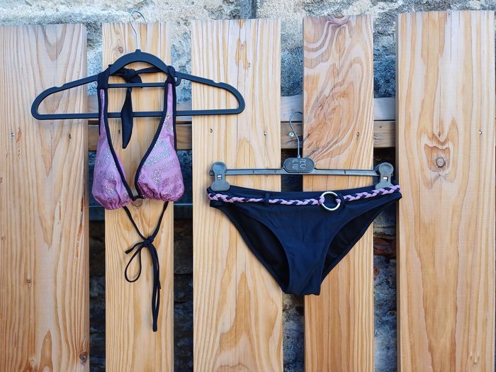Jolie bikini violet et noir Rae - photo numéro 3