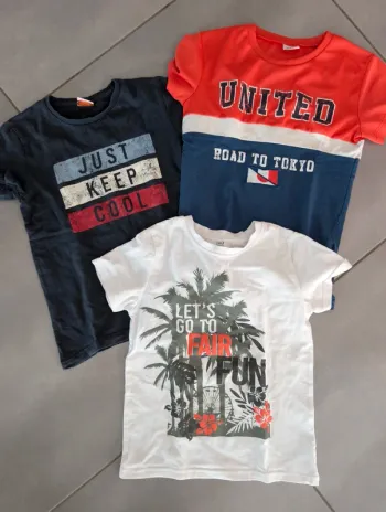 Lot de 3 t shirt's 8 ans