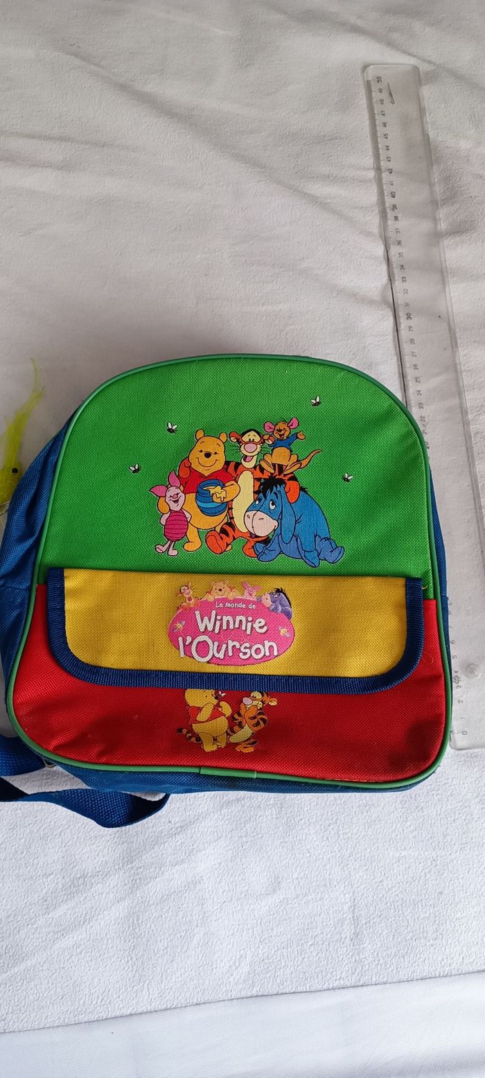 Cartable Winnie l ourson - photo numéro 4
