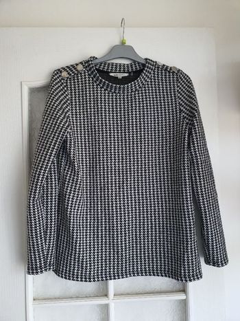 Pull imprimé pied de poule