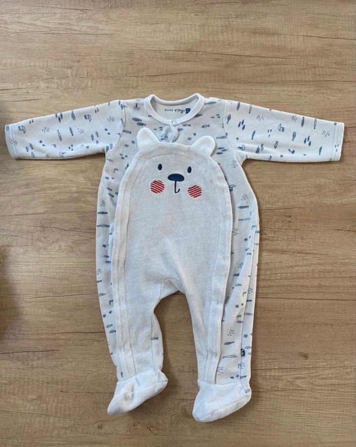 Ensemble pyjama et body - photo numéro 2