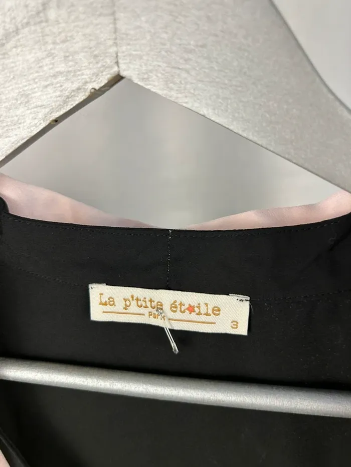 Blouse noir La P’tite étoile T3 / L neuve - photo numéro 5